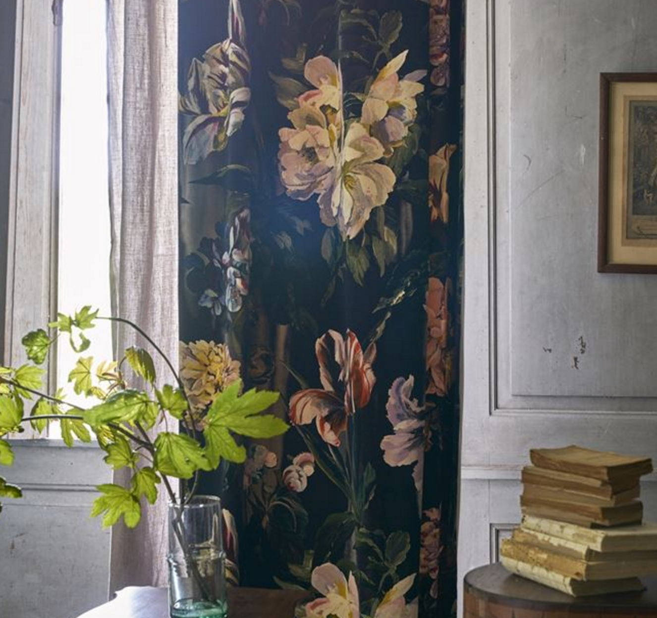 Delft Flower Velvet Fabric Swatch