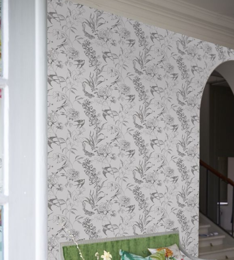 Sibylla Garden Wallpaper