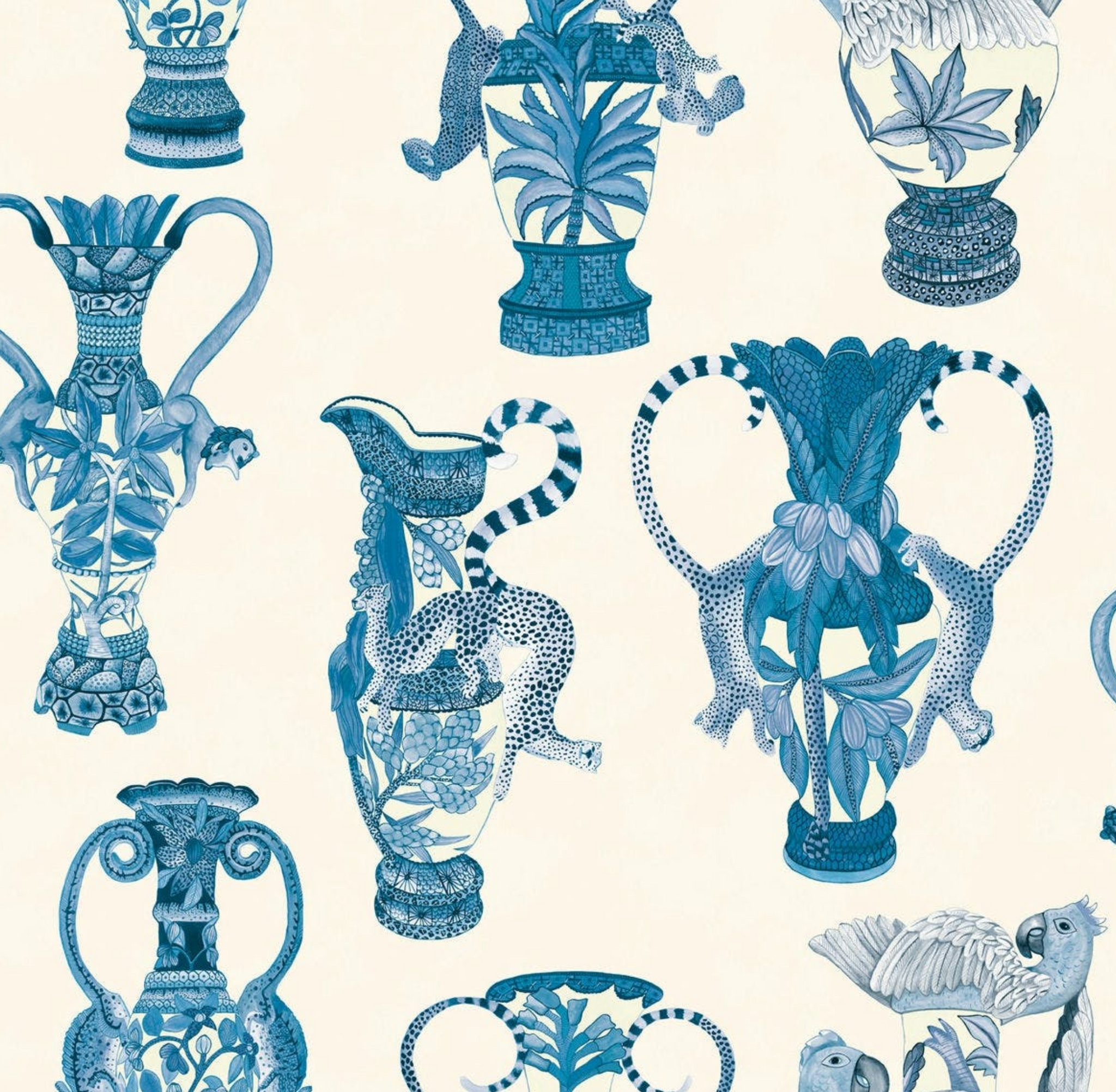 Khulu Vases Wallpaper